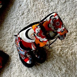Emilio Pucci ski boots size 38